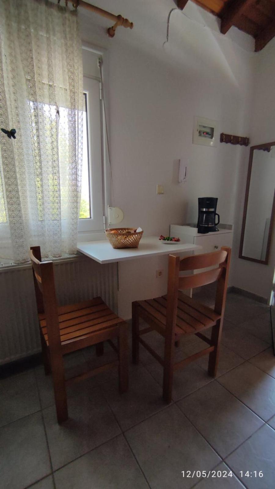 Katerina Rooms Nea Kallikrateia Екстер'єр фото